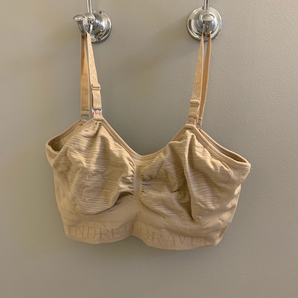 Kindred Bravely Pumping/Nursing Bra